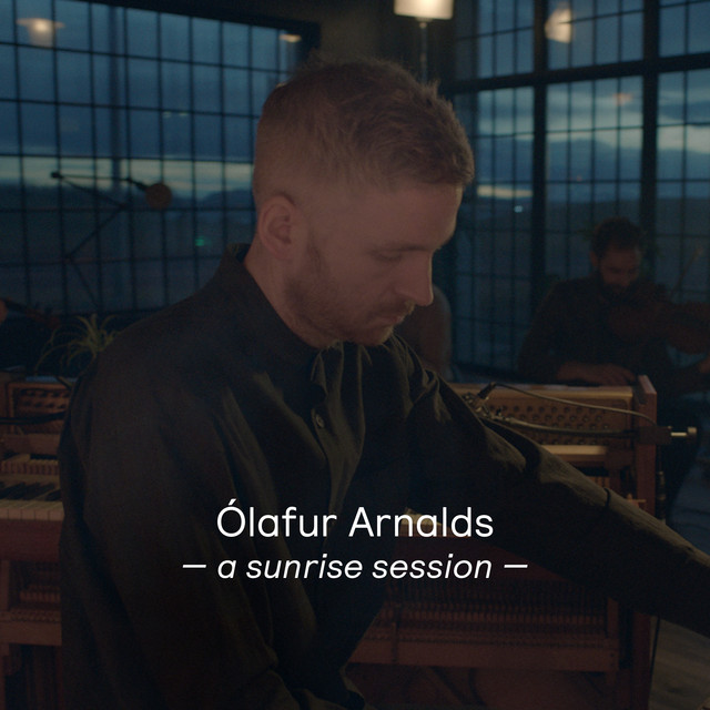 کاور آهنگ Spiral - Sunrise Session از Ólafur Arnalds