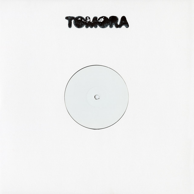 کاور آهنگ THE THING از AURORA, Tom Rowlands, TOMORA