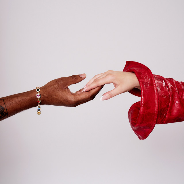 کاور آهنگ Slippin' (feat. Meghan Trainor) از Meghan Trainor, Paul Russell