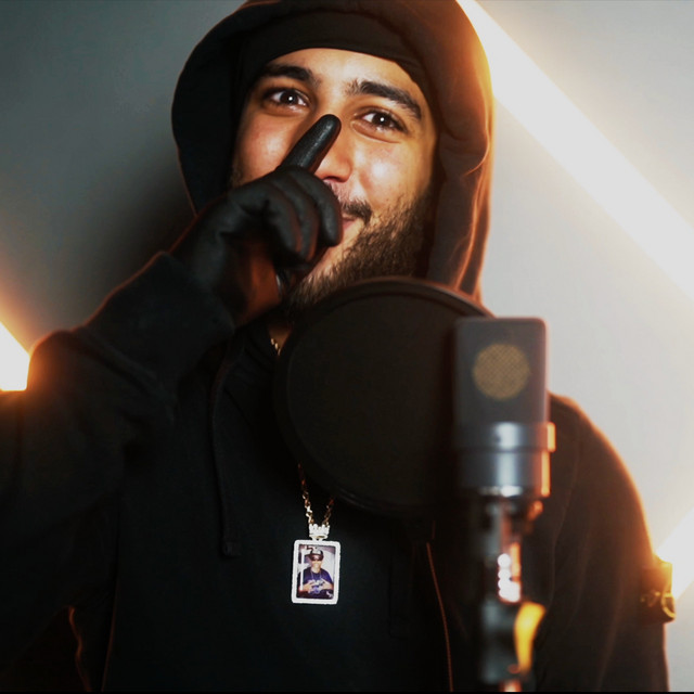 کاور آهنگ The hatch از Pacman Tv, Tight Road Baby
