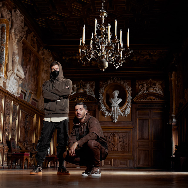 کاور آهنگ Heading Home - Live at Château de Fontainebleau از Alan Walker, Ruben