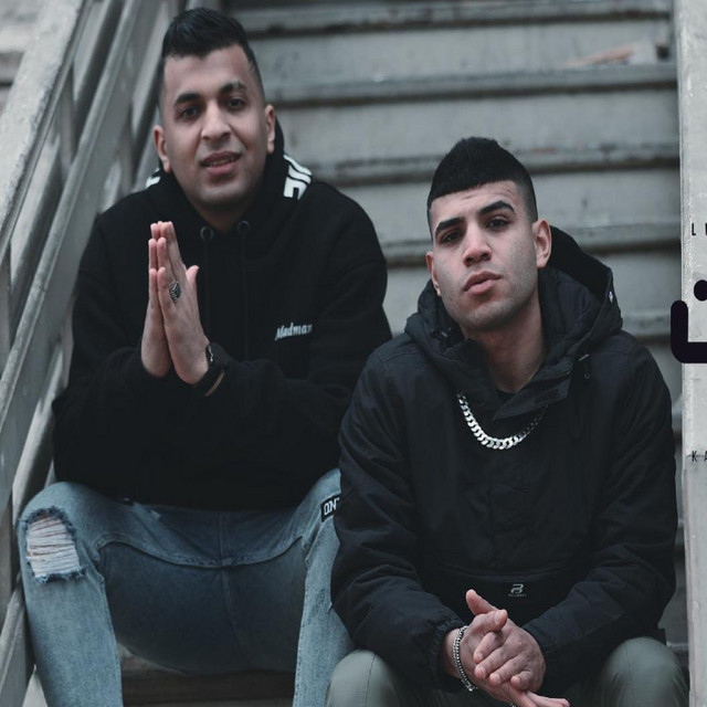 کاور آهنگ لو جايين في عشم ومحبه از Karim Cristiano, Aymn Anysa