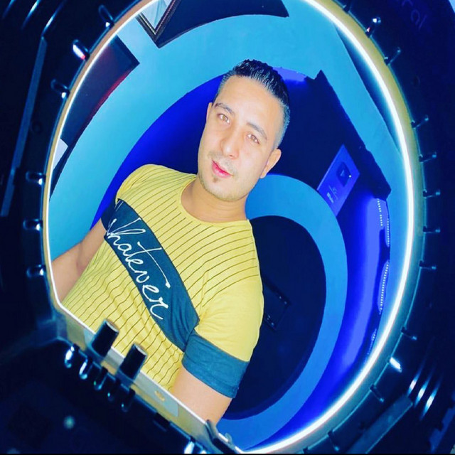 کاور آهنگ الشارع الفاجر از Miso misara