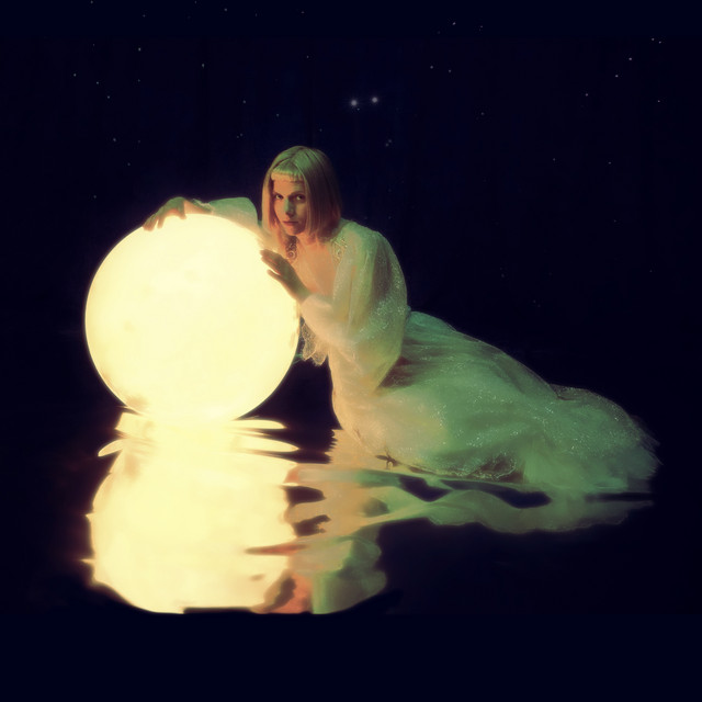 کاور آهنگ A Temporary High - Acoustic از AURORA