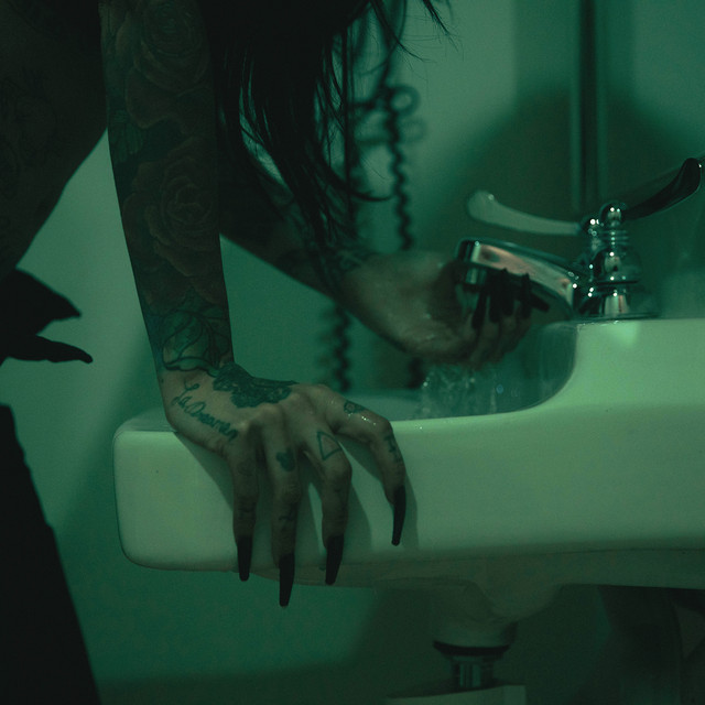 کاور آهنگ Toxic از Kehlani