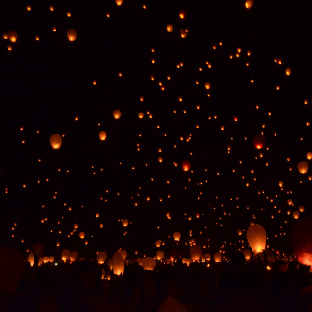 کاور آهنگ Lantern Waltz از Zachary Levi
