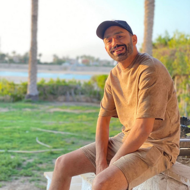 کاور آهنگ اهين علي الصحبه دي از Eslam El Gamal, Eslam Kabonga