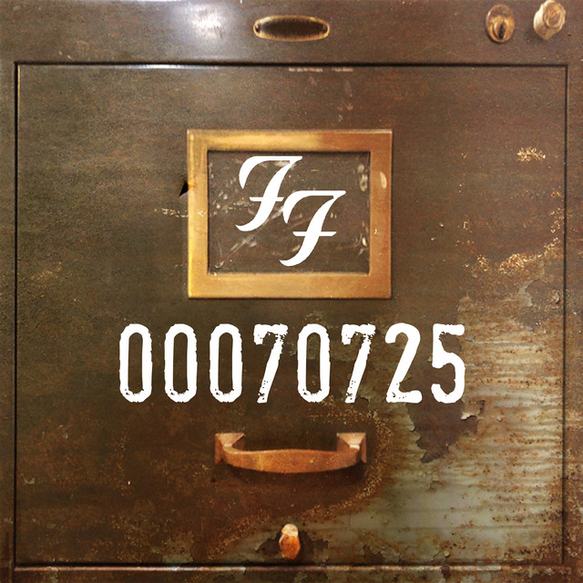 کاور آهنگ The Pretender - Live at Studio 606 West, Northridge, CA - September 2007 از Foo Fighters