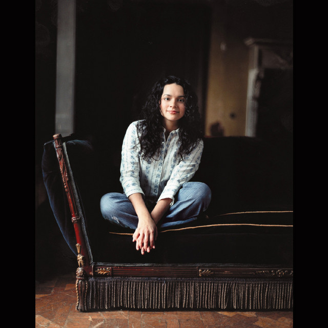 کاور آهنگ In The Morning - Live For AOL از Norah Jones