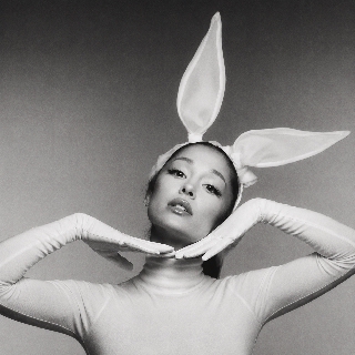 کاور آلبوم Dangerous Woman (Tenth Anniversary Edition) از Ariana Grande