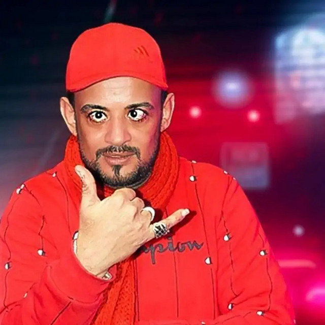 کاور آهنگ Ana Mesh Hatghayar Ya Zamany از Shawaha, 7l2olo, Eslam El Gamal