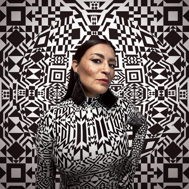 کاور آلبوم Inuktitut (Remixes) از Hologramme, Elisapie