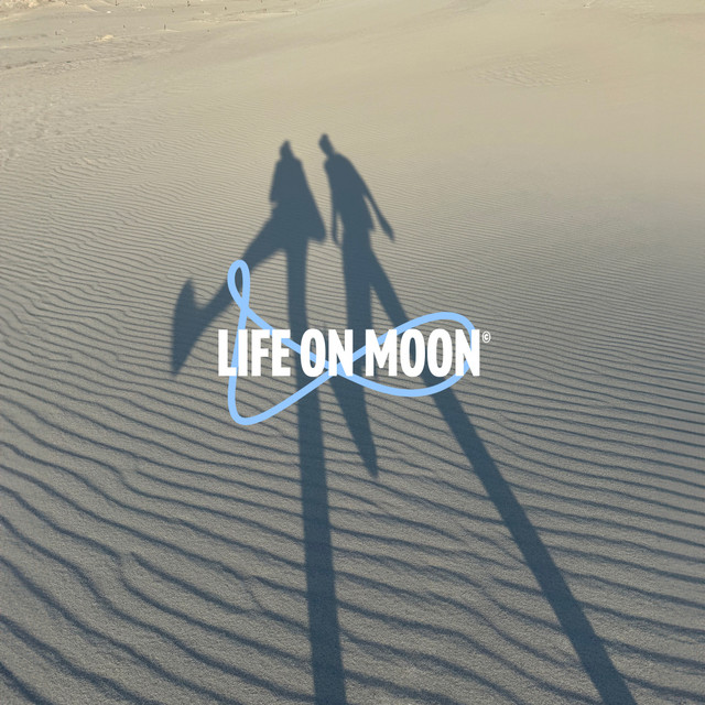کاور آلبوم So Right از Chris Luno, Elliot Chapman