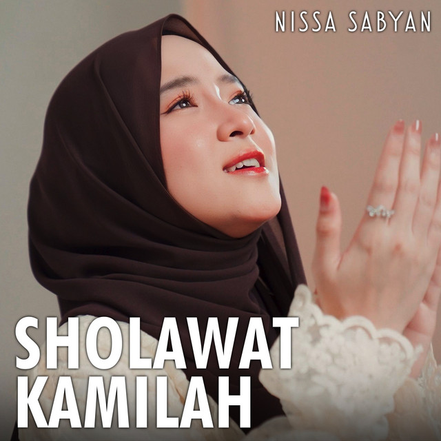 کاور آهنگ Sholawat Kamilah از Nissa Sabyan