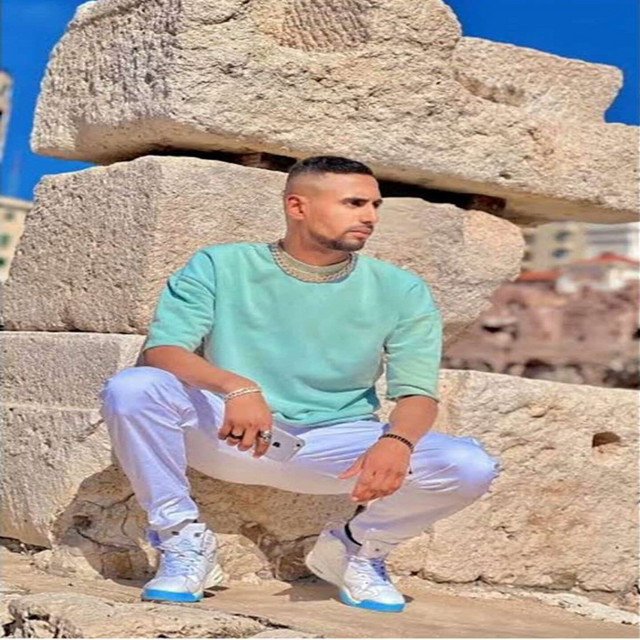 کاور آهنگ بتحب ابو قلب جرئ از Omar Id