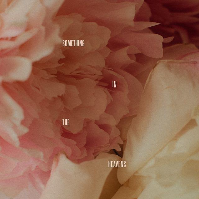 کاور آلبوم Something In The Heavens از Lewis Capaldi