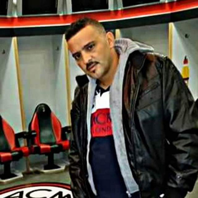 کاور آهنگ Khalti Fatima از Cheb Adjel