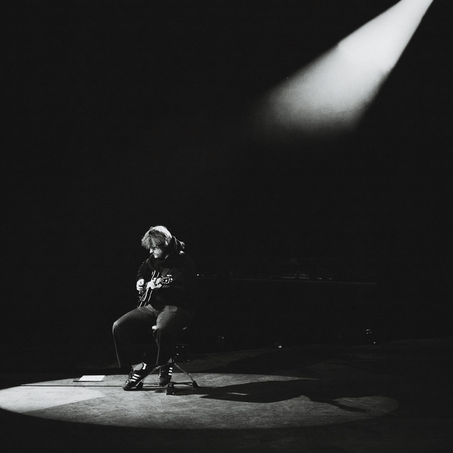 کاور آلبوم Live From North America از Lewis Capaldi