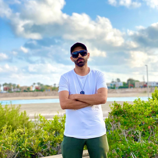 کاور آهنگ كله كوم ( سنه الخيبه ) از Eslam El Gamal, Eslam Kabonga