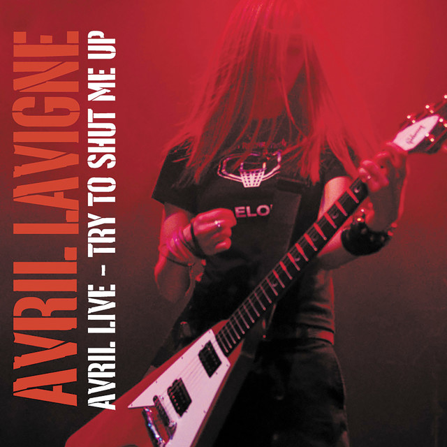 کاور آهنگ Sk8er Boi - Live at The Point, Dublin, Ireland - March 2003 از Avril Lavigne