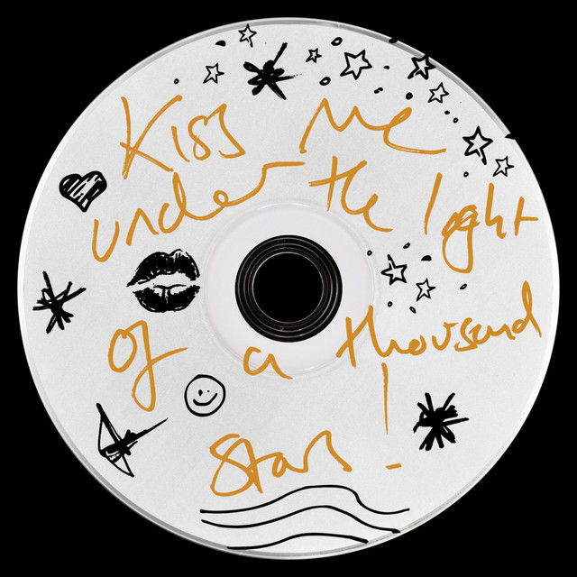 کاور آلبوم kiss me under the light of a thousand stars از Ed Sheeran