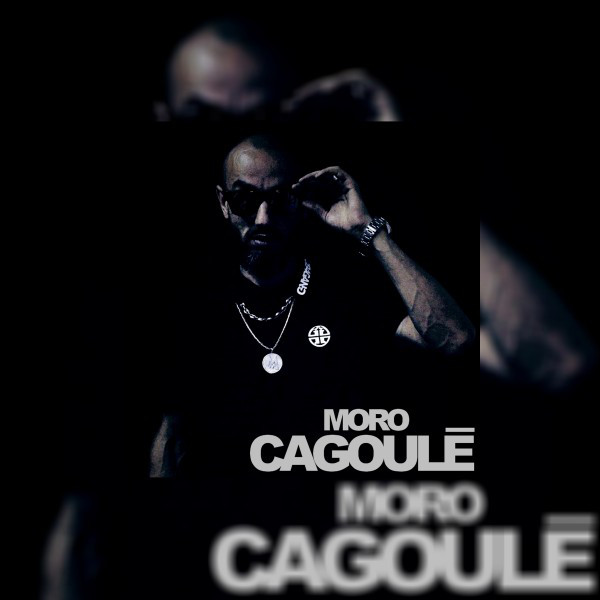کاور آهنگ Cagoulé از Moro