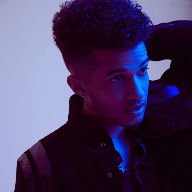 کاور آهنگ Contact از Jordan Fisher