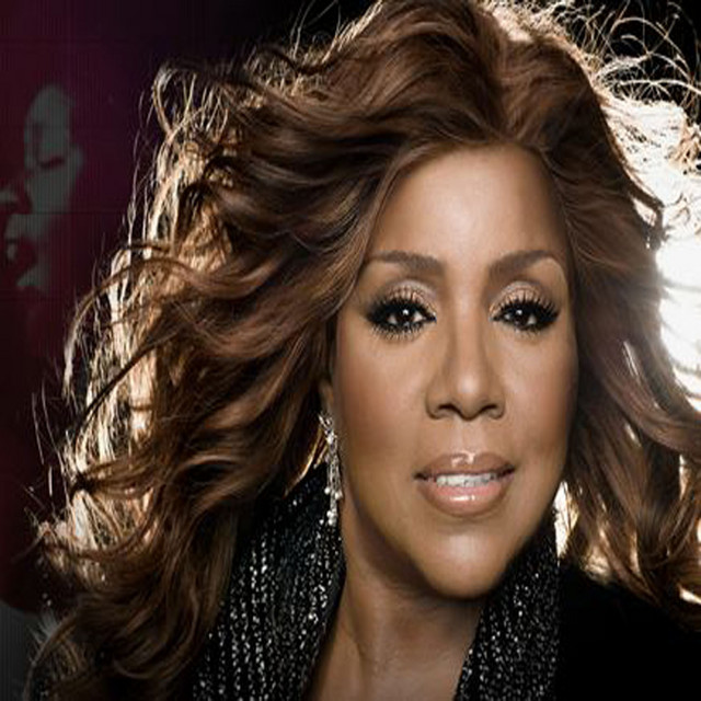 کاور آهنگ Chain of Whispers Remastered 2014 از Gloria Gaynor