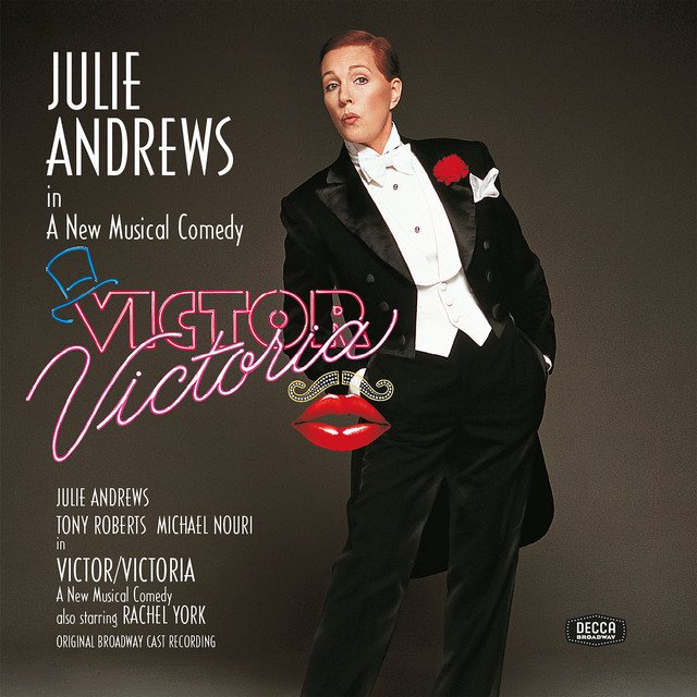 کاور آهنگ Chicago, Illinois از Ian Fraser, Victor / Victoria Orchestra, Victor / Victoria Chorus, Rachel York