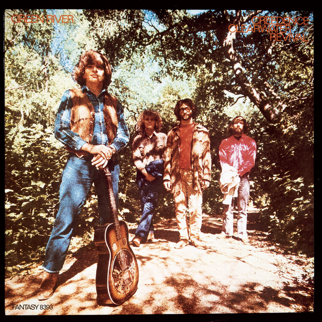 کاور آهنگ Bad Moon Rising - Live In Berlin از Creedence Clearwater Revival