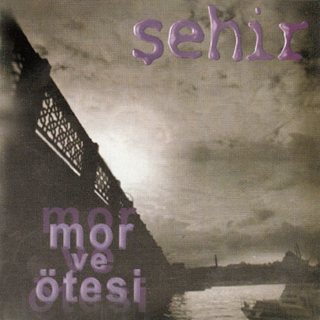 کاور آهنگ Şehir از mor ve otesi