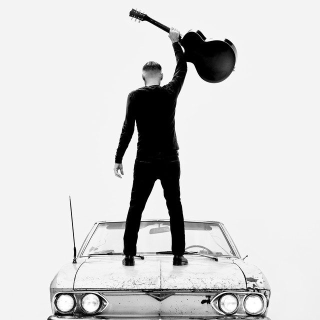 کاور آهنگ You Lift Me Up از Bryan Adams