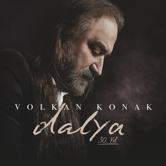 کاور آهنگ Ömür Bizi Beklemez از Volkan Konak