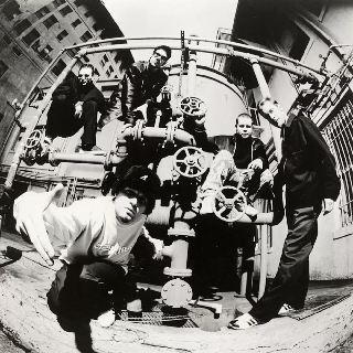 کاور آهنگ Back Porch از Limp Bizkit