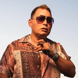 کاور آهنگ Hard Knock Life از Scott Storch, Seuss Mace, WO6EPH
