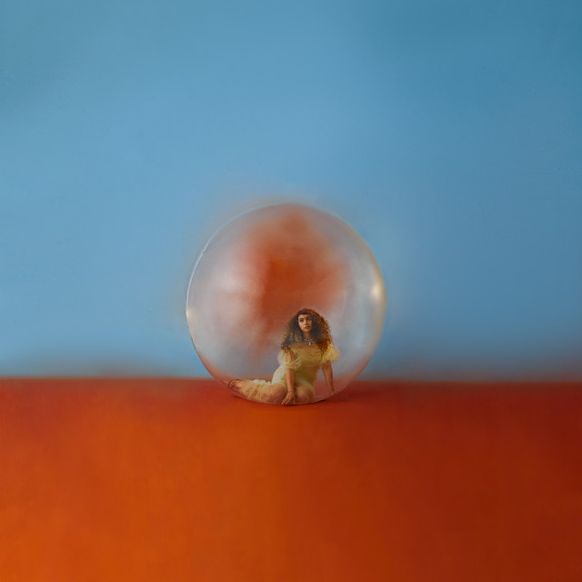 کاور آهنگ Clockwork از Alessia Cara
