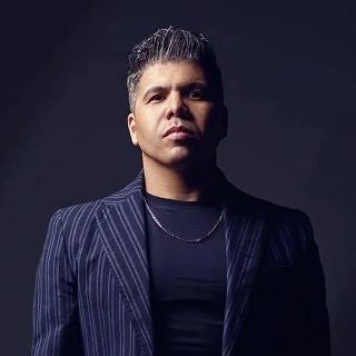 کاور آهنگ البنات از Omar Kamal