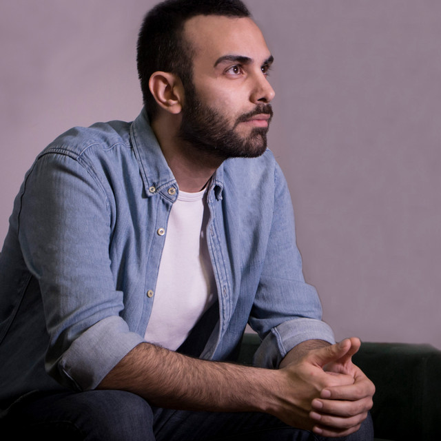 کاور آهنگ دیوار از آرش نوایی, محمد بیباک