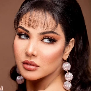 کاور آهنگ Galbi Tlef از Ibtissam Tiskat