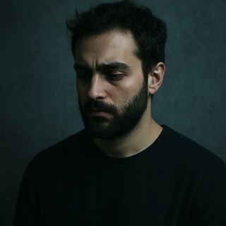 کاور آهنگ فاتح باغ از فرجام