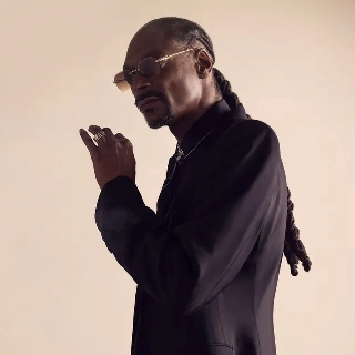 Let Me See Em Up