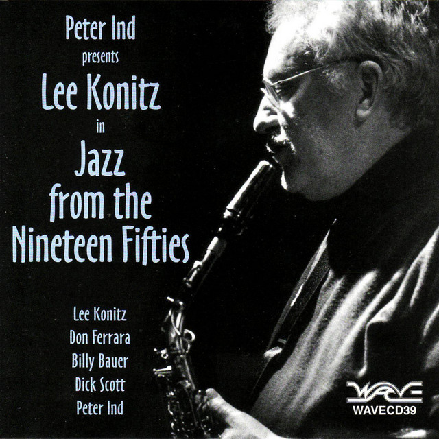 کاور آهنگ Strollin' on a Riff از Lee Konitz