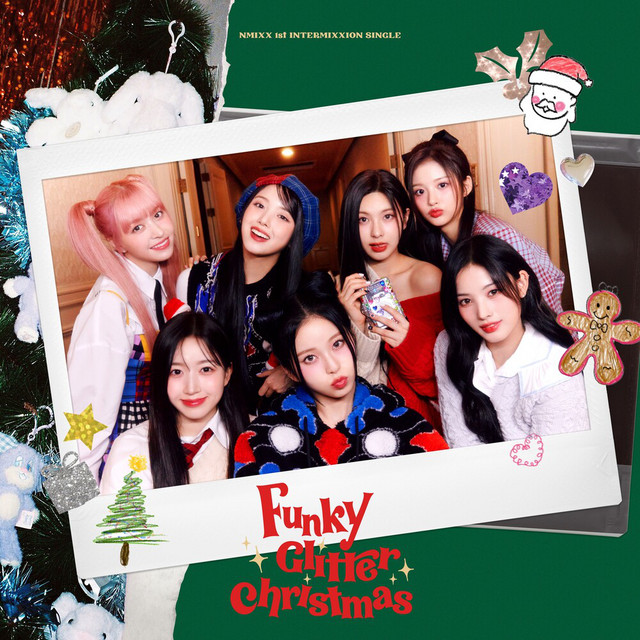 کاور آهنگ Funky Glitter Christmas از NMIXX