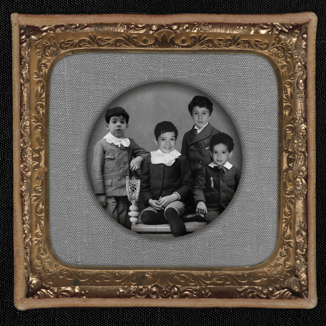 کاور آهنگ Aoede از Mashrou' Leila