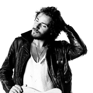 کاور آهنگ Out In the Street از Bruce Springsteen