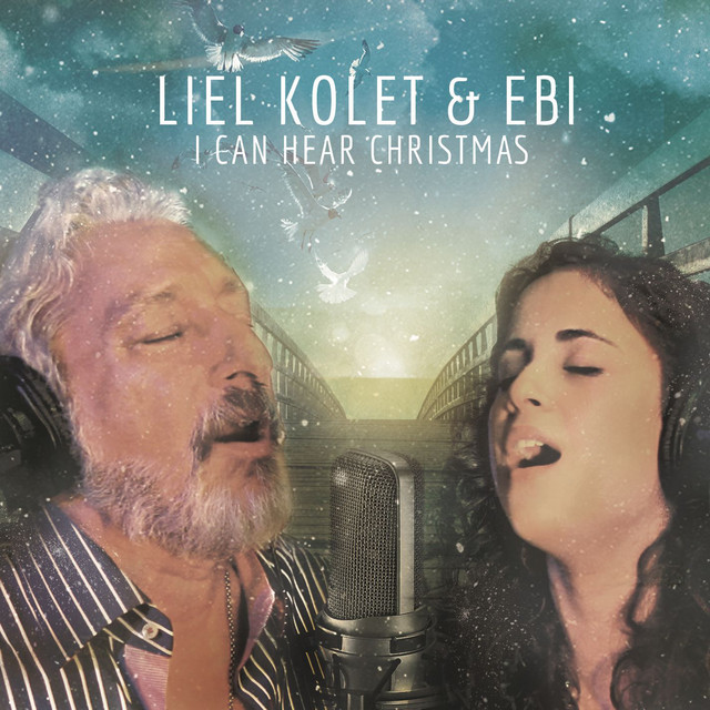 کاور آهنگ می‌تونم صدای کریسمس رو بشنوم از Liel Kolet, ابی