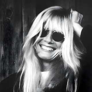 کاور آهنگ Lose In Love از Kim Carnes