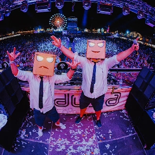 کاور آهنگ Komodo از DJs From Mars, Mauro Picotto, MATTN