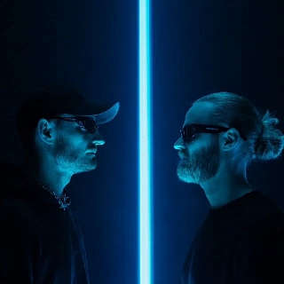 کاور آهنگ Drowning - KUUR Remix از KREAM, Kuur, Clara Mae