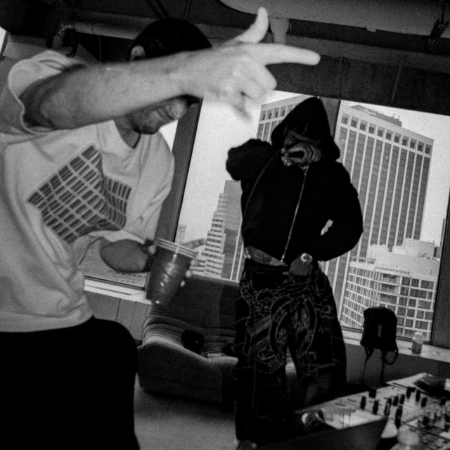 کاور آهنگ Victory Lap Five از Skepta, Denzel Curry, D Double E, That Mexican OT, Fred again.., Hanumankind